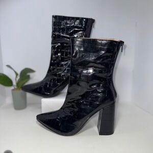 Fashion Nova Black Croc Embossed Pointed Toe Block Heel Ankle Boots Size 8